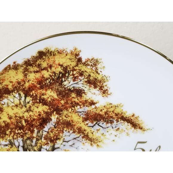 Avon 5th Fifth Anniversary Fine Porcelain 22k Gold Trim 8 1/2" Vintage - Picture 6 of 11